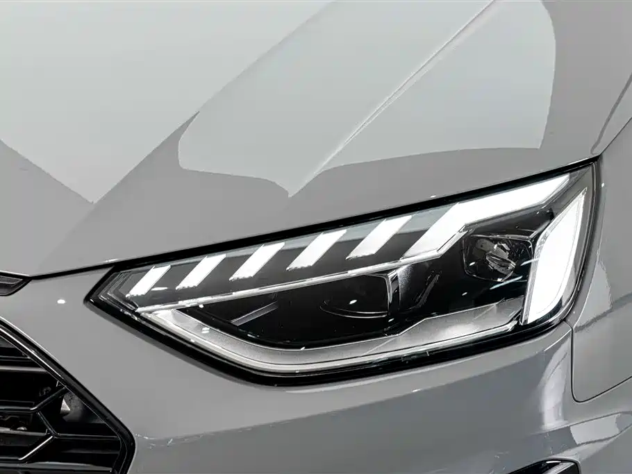 Audi A4L — миниатюра 4