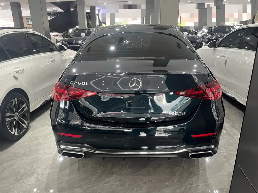 Mercedes-Benz C-Class — миниатюра 9