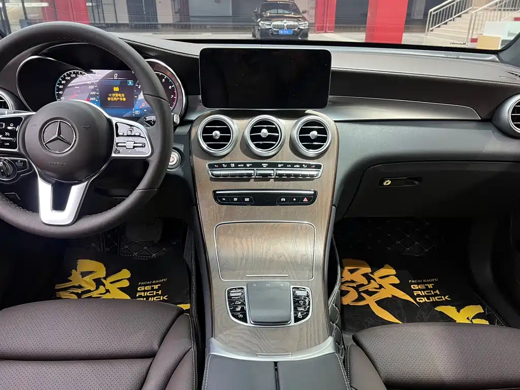 Mercedes-Benz GLC — миниатюра 9