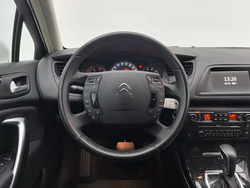 Citroen C5 — миниатюра 11