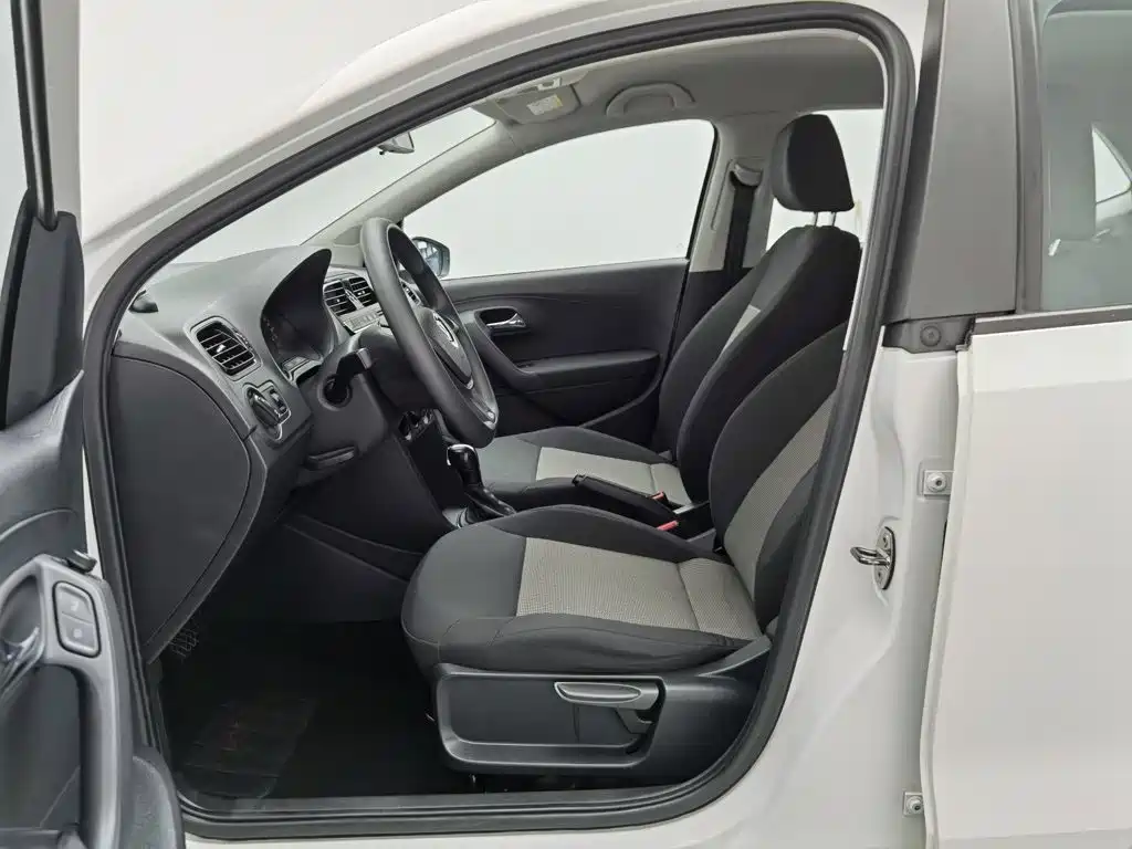 Volkswagen Polo — миниатюра 10
