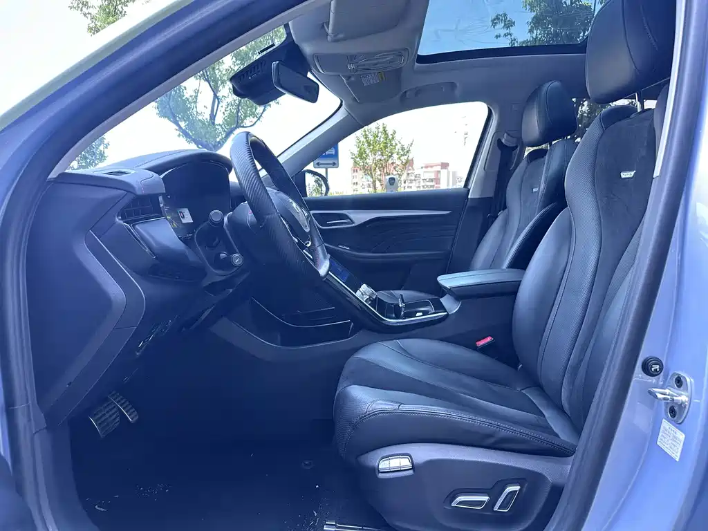 Roewe Feifan MARVEL R — миниатюра 9