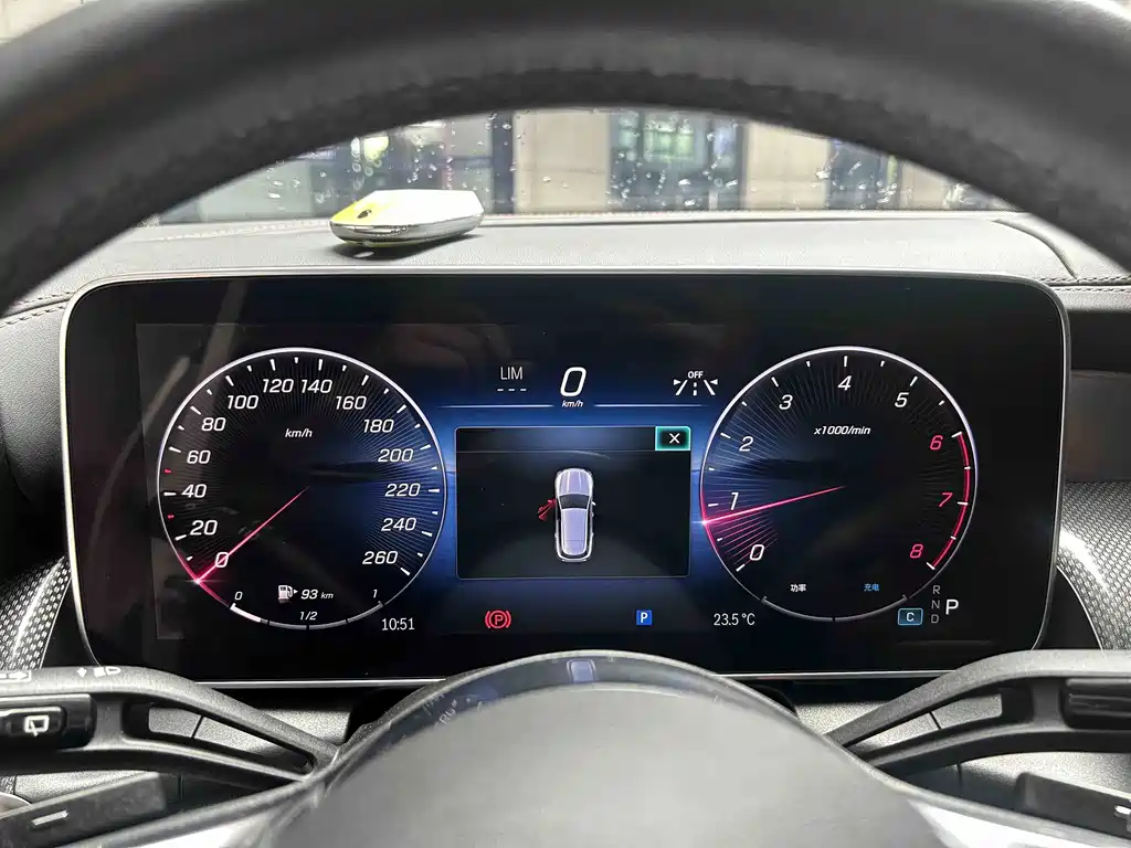 Mercedes-Benz GLC — миниатюра 16