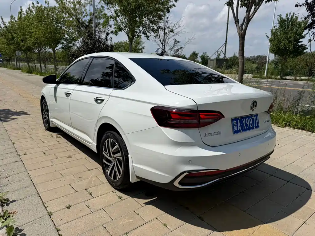Volkswagen Lavida — миниатюра 7