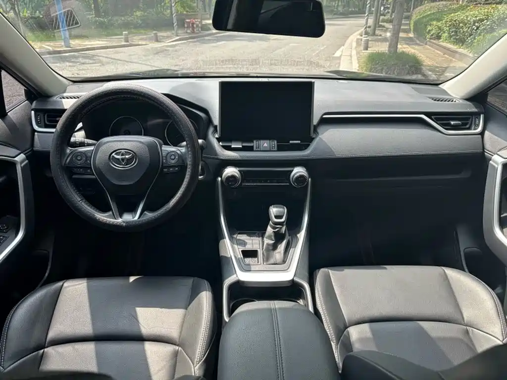 Toyota Wildlander — миниатюра 15