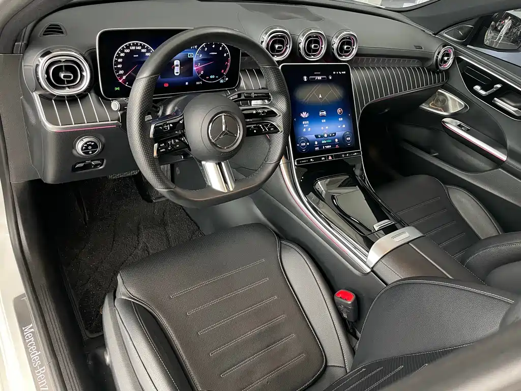 Mercedes-Benz C-Class — миниатюра 7
