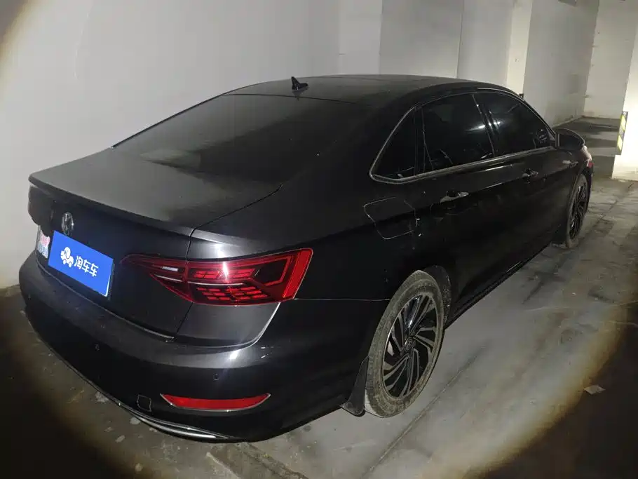 Volkswagen Sagitar — миниатюра 3