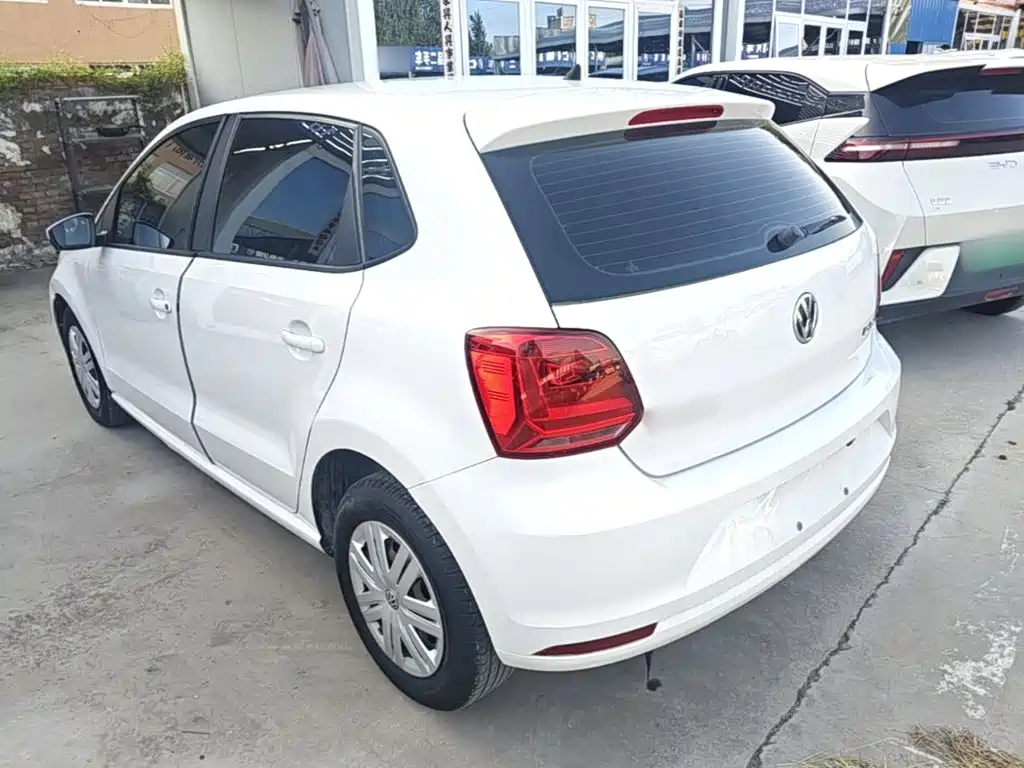 Volkswagen Polo — миниатюра 5