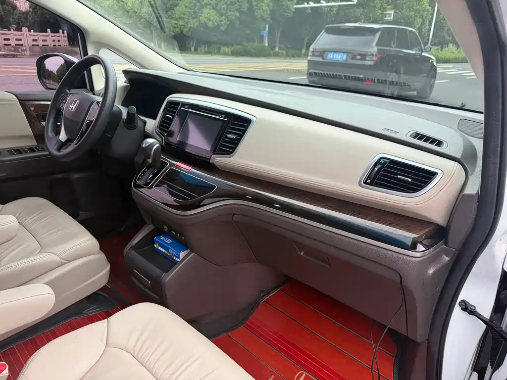 Honda Odyssey — миниатюра 20