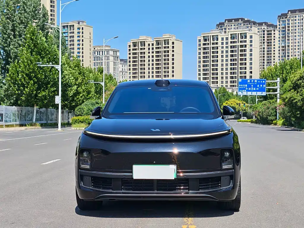 Li Auto Li L9 — миниатюра 2