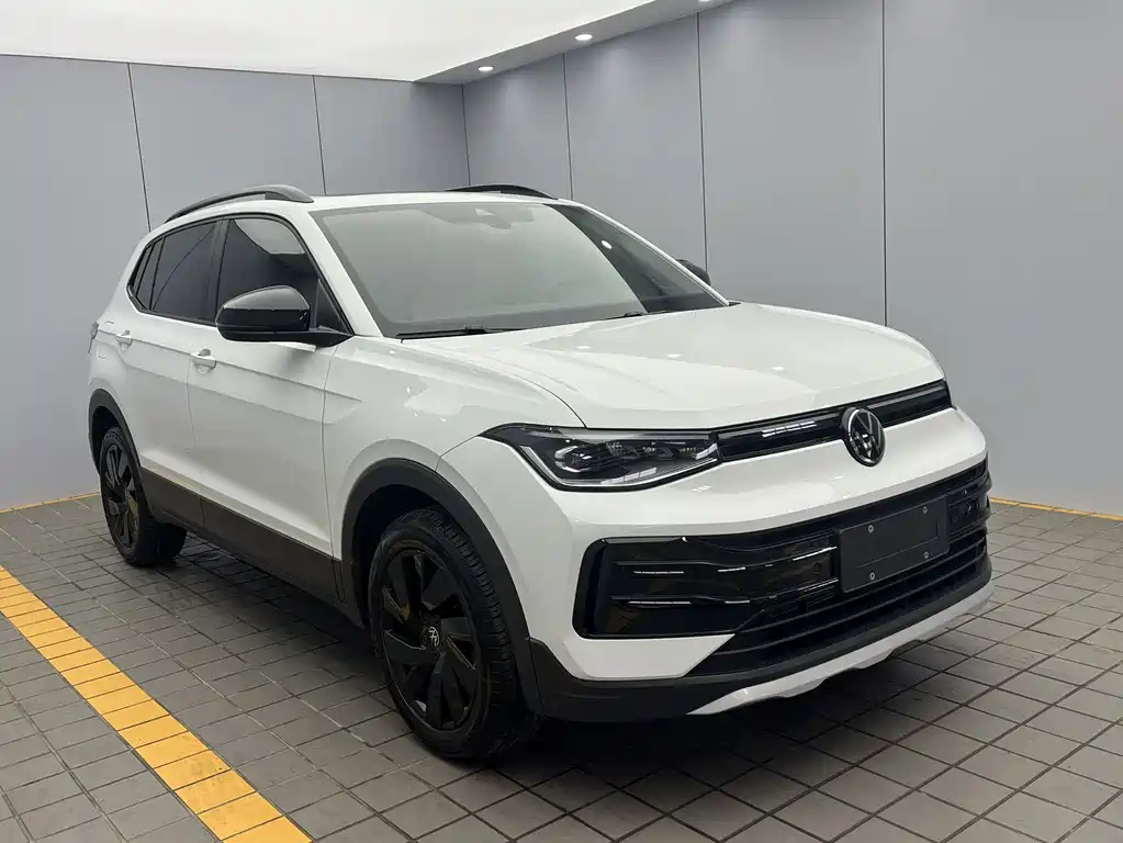Volkswagen Tharu - фото 3