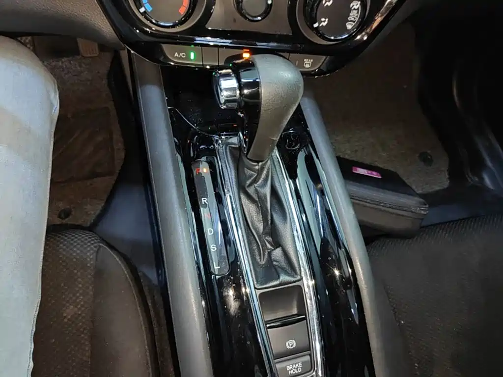 Honda Vezel — миниатюра 14