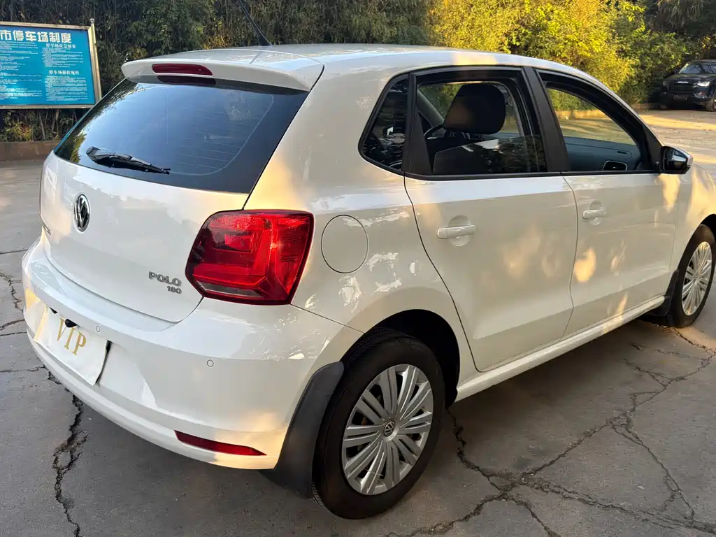 Volkswagen Polo — миниатюра 13