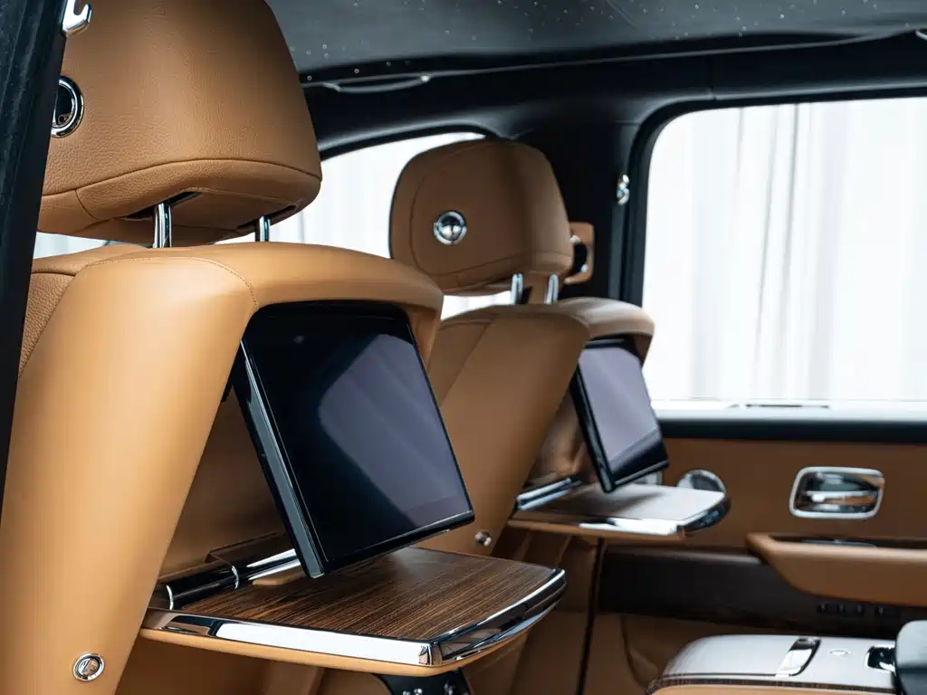 Rolls-Royce Cullinan 2018 мест