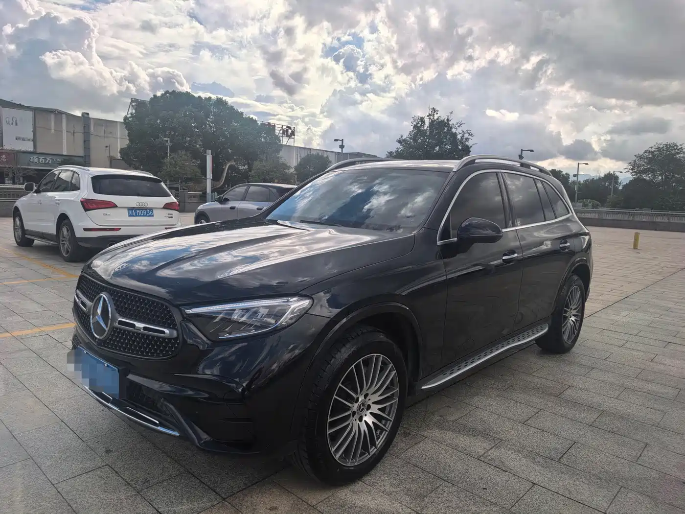 奔驰GLC 2025款 GLC 300 L 4MATIC 动感型 5座 2025