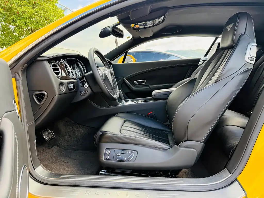 BENTLEY CONTINENTAL