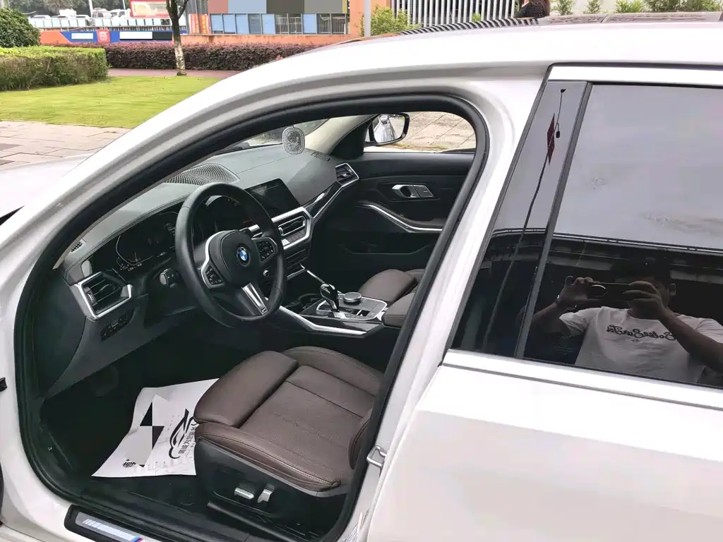 BMW 3 Series — миниатюра 11