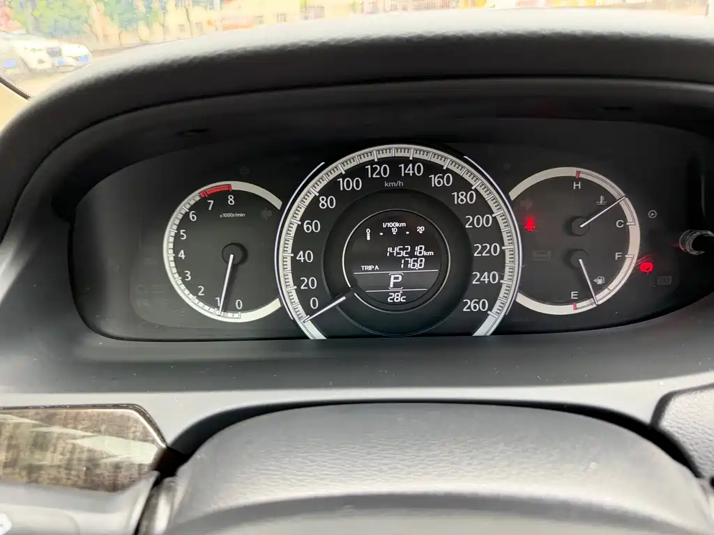 Honda Accord — миниатюра 11
