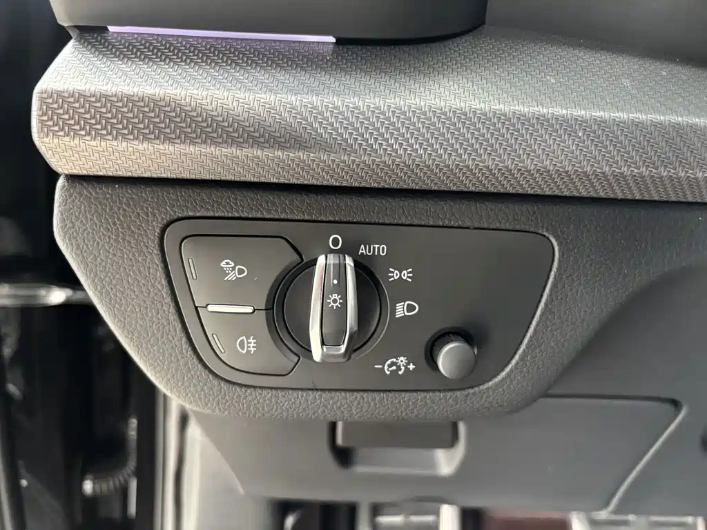 Audi Q5L — миниатюра 14