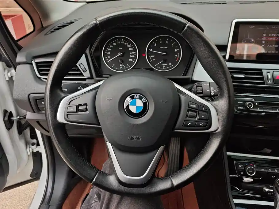 BMW 2 SERIES STATION WAGON