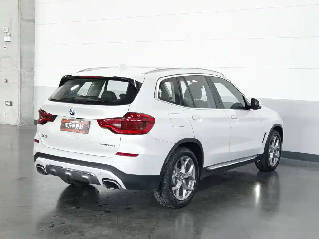 BMW X3 — миниатюра 2