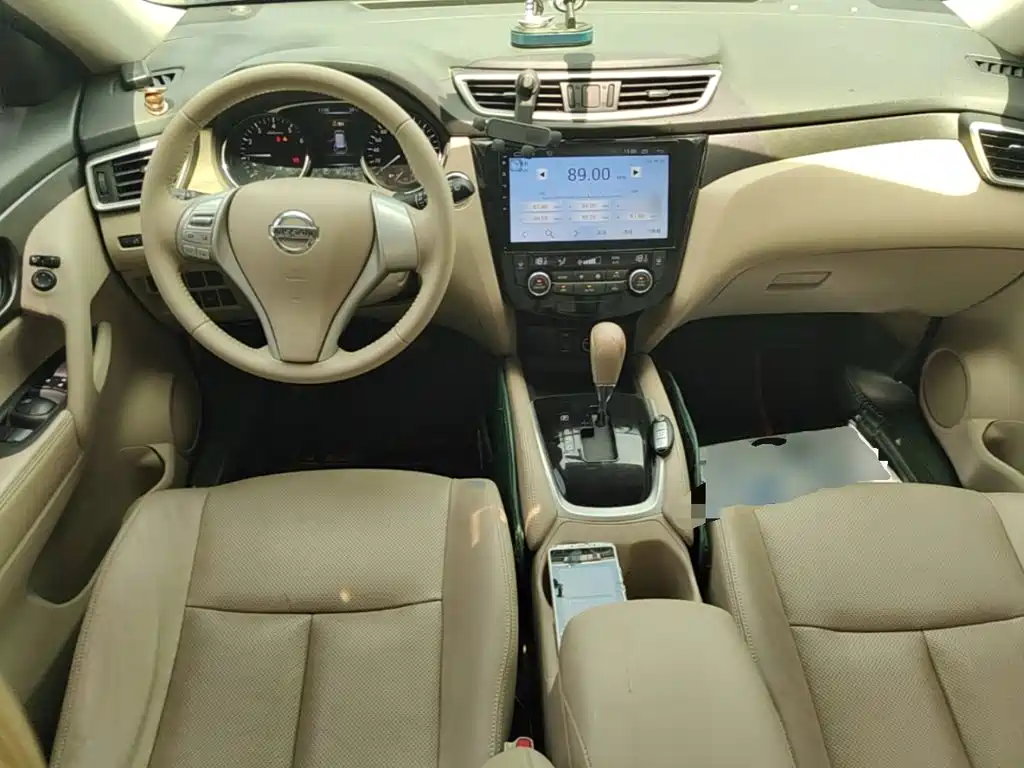 Nissan X-Trail — миниатюра 10