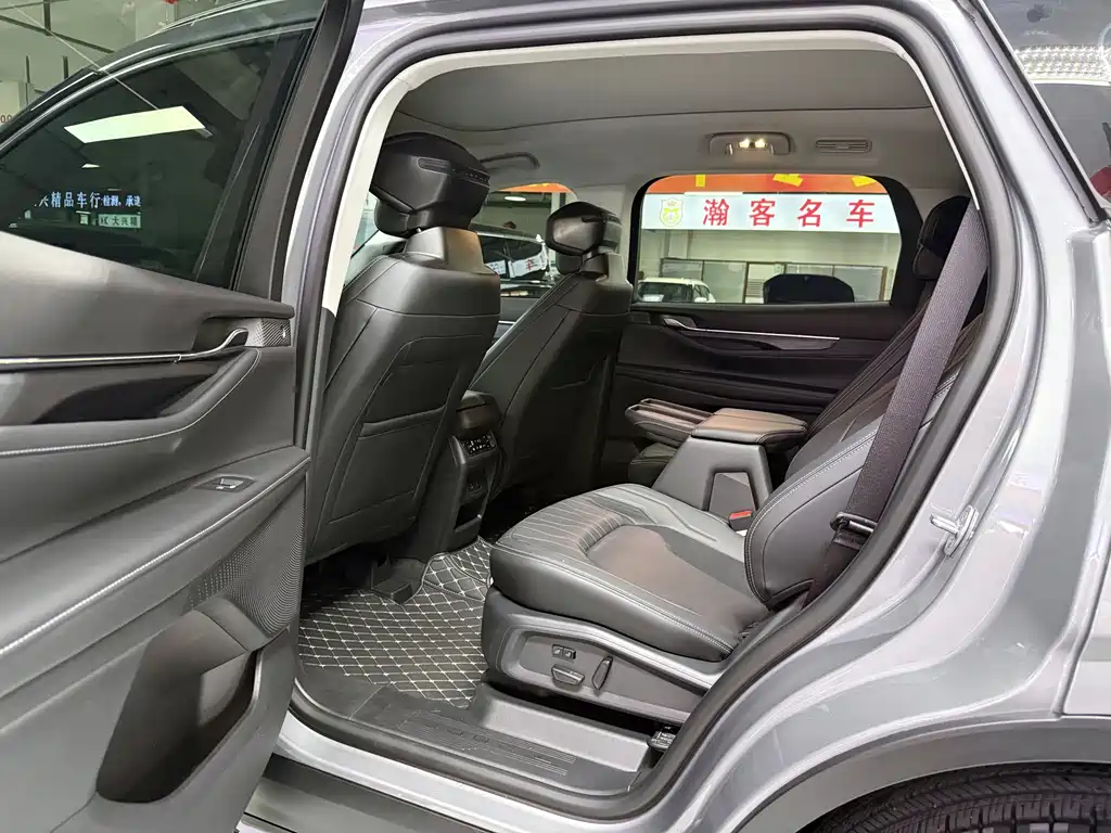 Ford Edge 2026 L 2.0T EcoBoost мест Luxury
