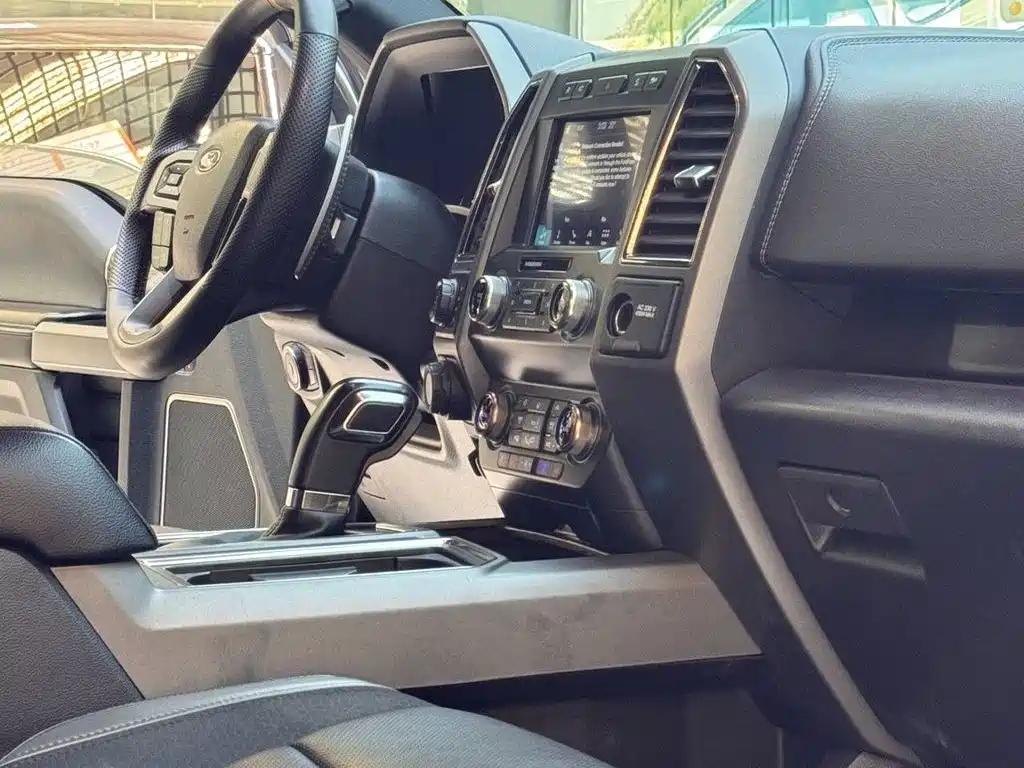 Ford F-150 Raptor — миниатюра 4