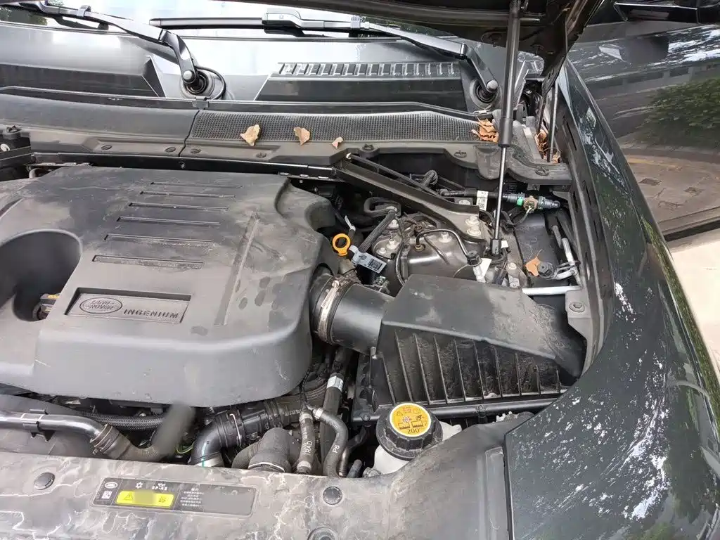Land Rover Defender — миниатюра 20