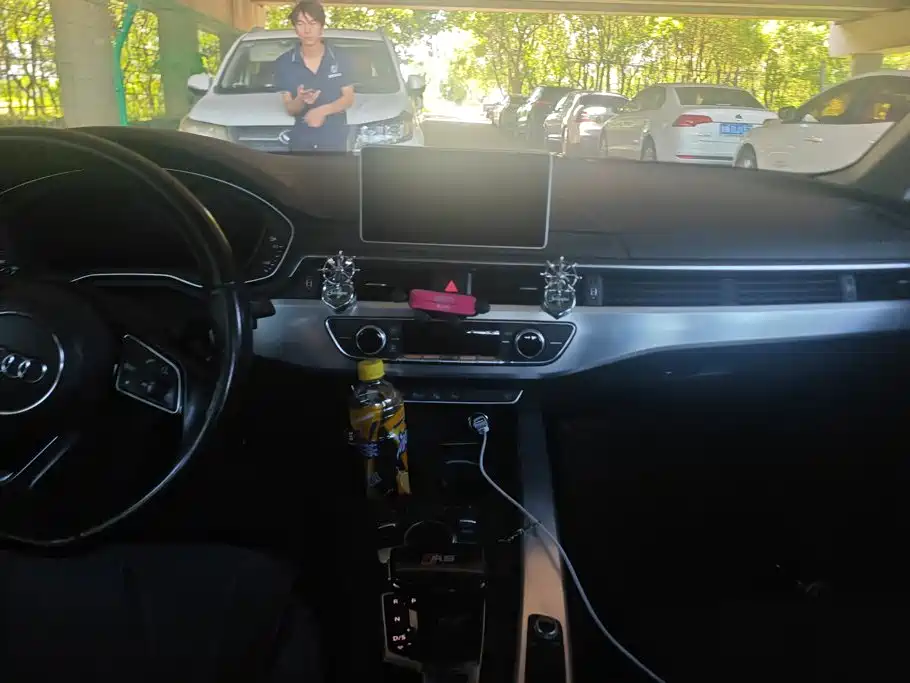Audi A4L — миниатюра 13