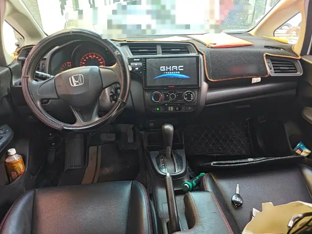 Honda Fit — миниатюра 10