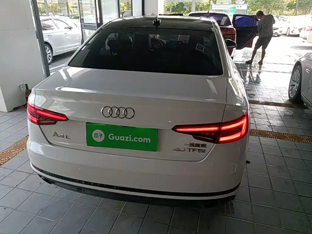 Audi A4L — миниатюра 6