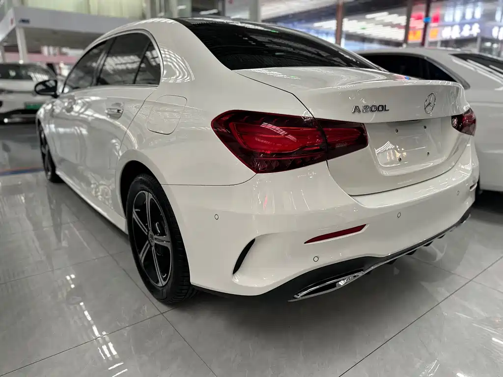 Mercedes-Benz A-Class — миниатюра 13