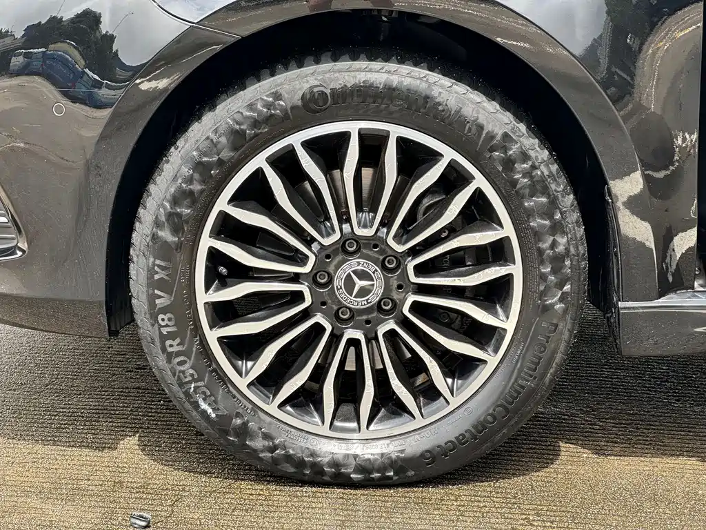 Mercedes-Benz V-Class — миниатюра 22