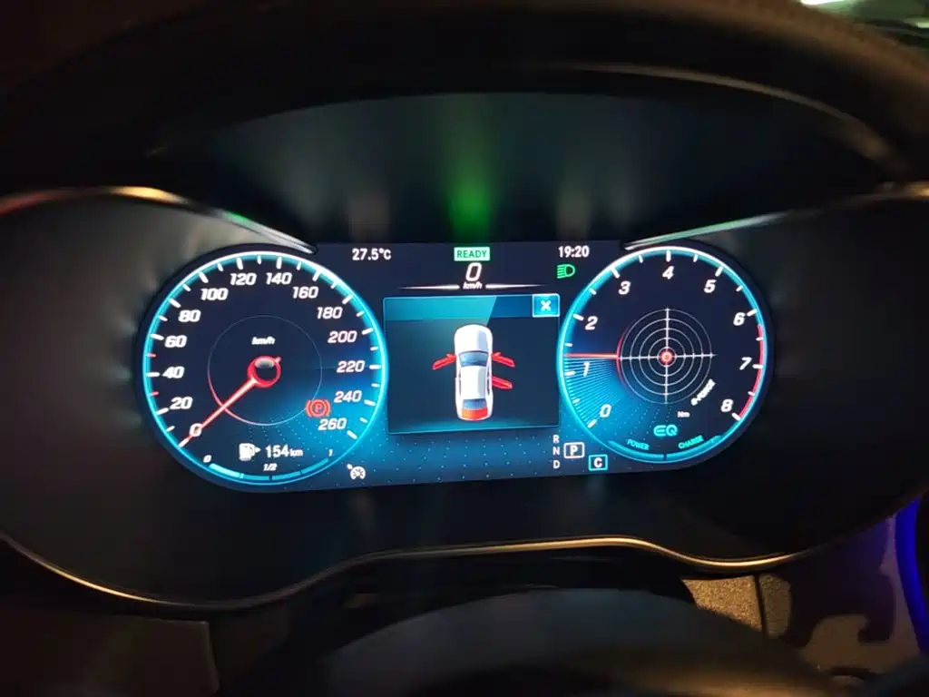 Mercedes-Benz C-Class — миниатюра 7