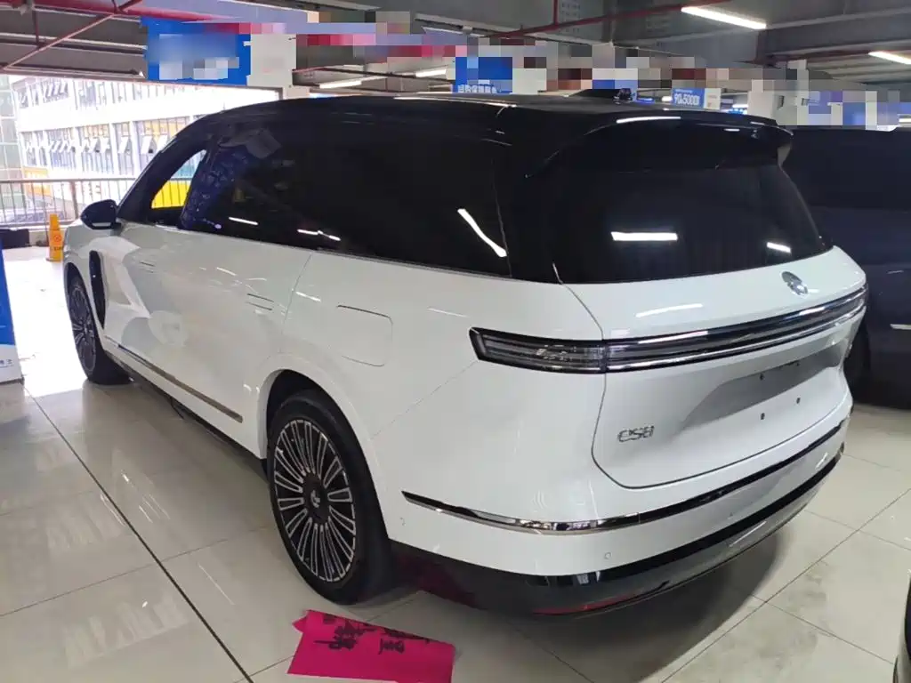 NIO ES8 — миниатюра 5