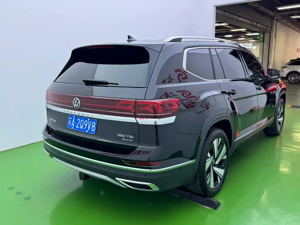 Volkswagen Teramont — миниатюра 3