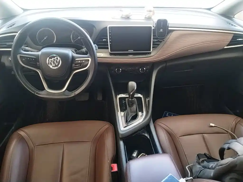 Buick GL6 — миниатюра 10