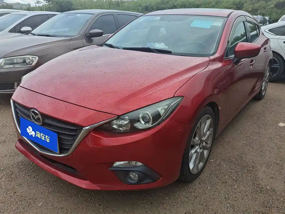 Mazda 3 Axela 2015