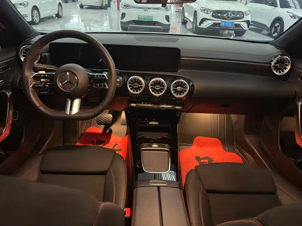 Mercedes-Benz A-Class — миниатюра 10