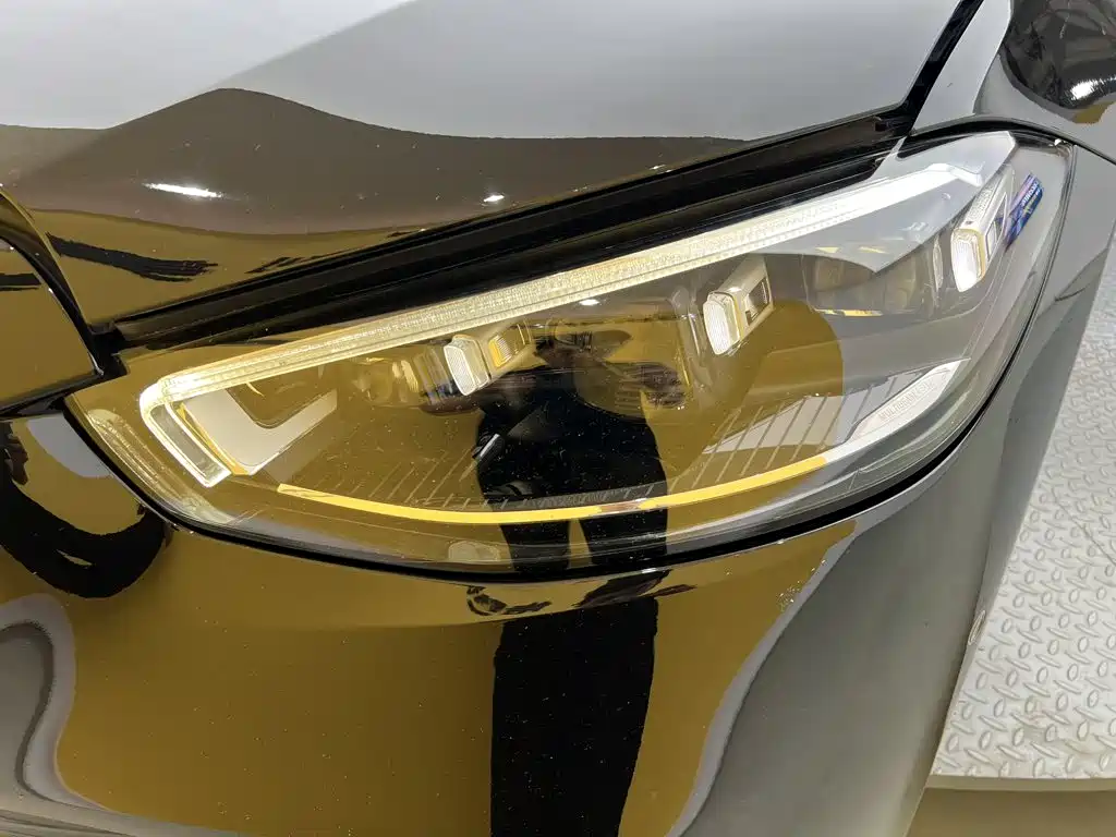 Mercedes-Benz S-Class — миниатюра 8