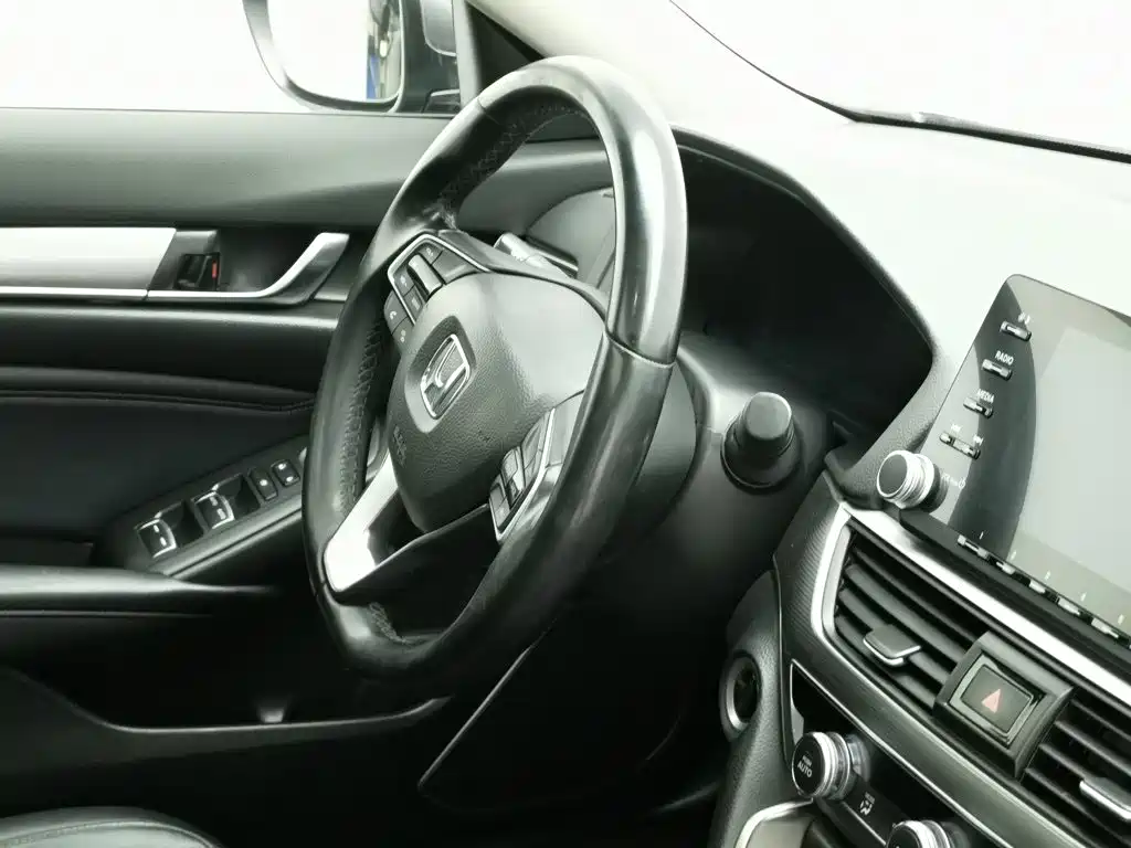 Honda Accord — миниатюра 22