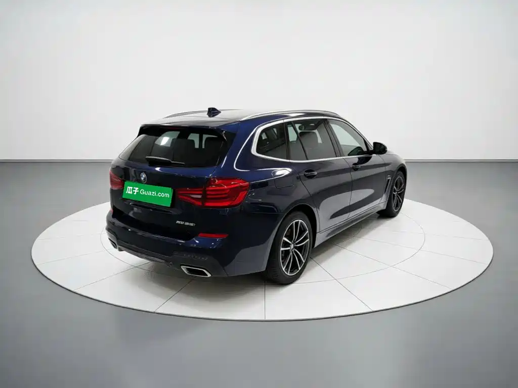 BMW X3 — миниатюра 6