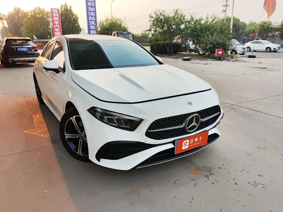 Mercedes-Benz A-Class — миниатюра 2