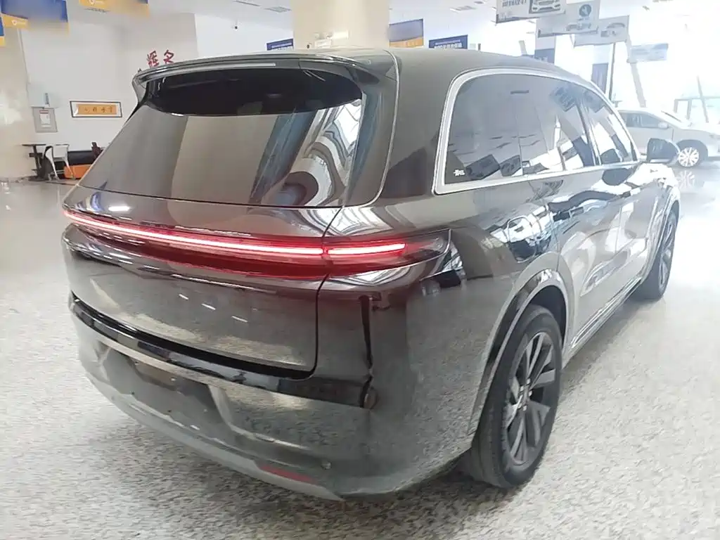 Li Auto Li L8 — миниатюра 7