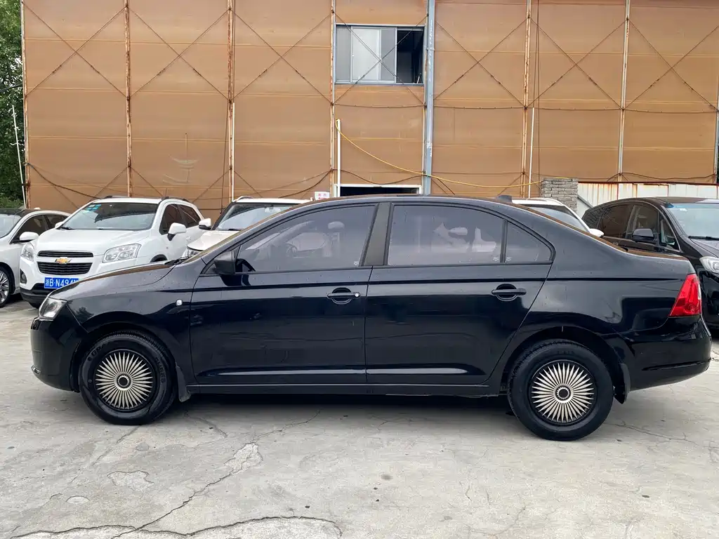 Skoda Rapid 2013 1.6L MT