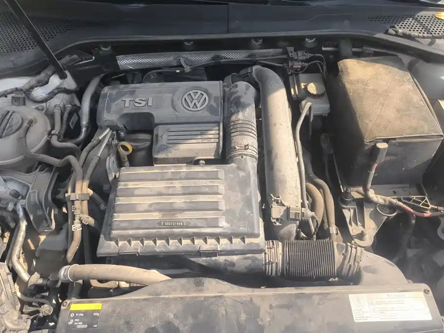 Volkswagen Golf — миниатюра 10