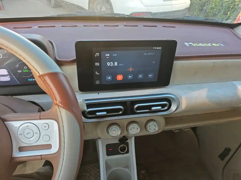 Wuling MINIEV — миниатюра 13
