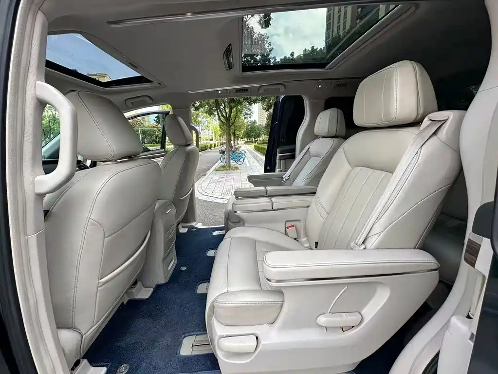 GAC Motor Trumpchi M8 — миниатюра 8