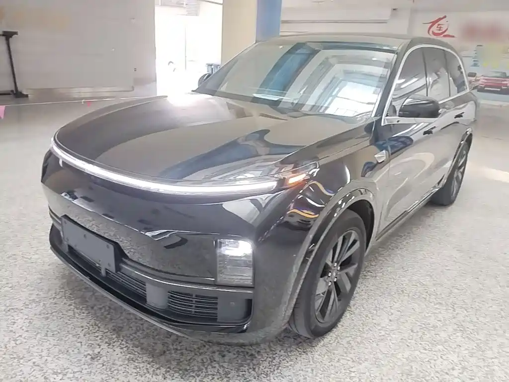 Li Auto Li L8 — миниатюра 2
